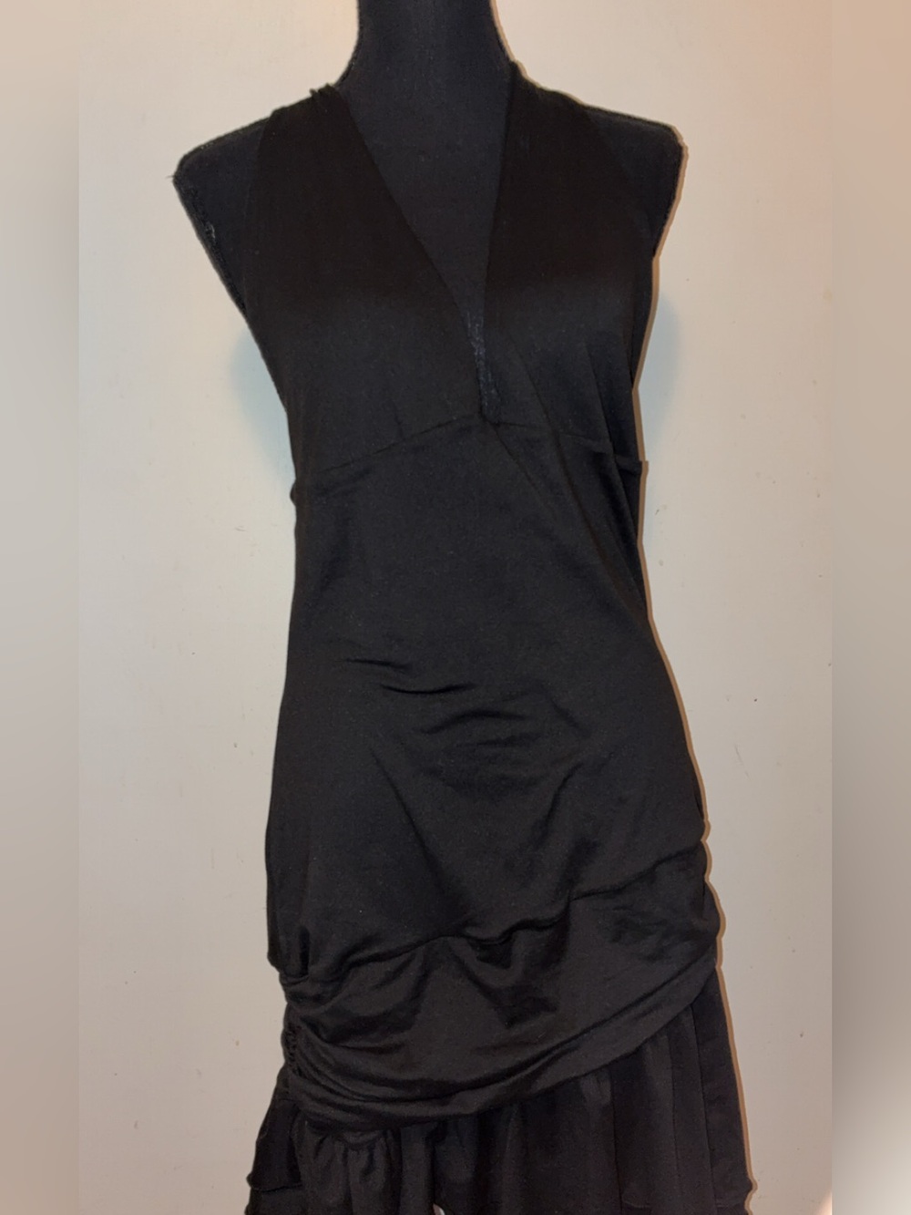 Black V-Neck Sleeveless Women's Dress